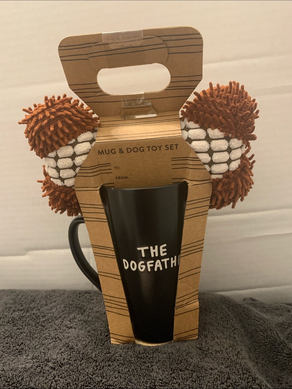 🎄 THE DOGFATHER Gift Mug & Dog Toy NWT Great Gift